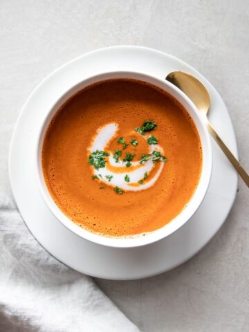 A bowl of tomato soup made in the Instant Pot.