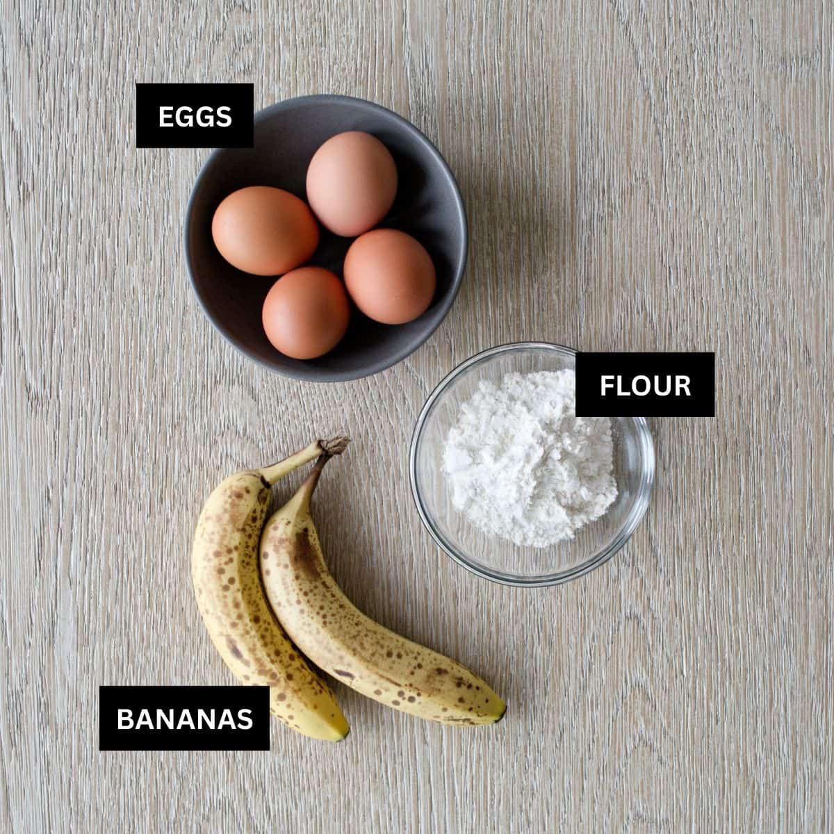 Ingredients for 3-ingredient banana pancakes.